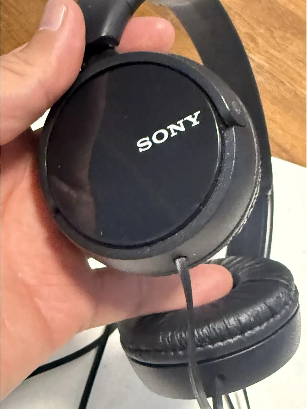 Sony MDR-ZX110 Wired On-Ear Headphones Black Foldable